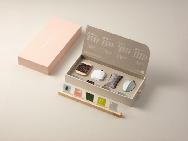 creator kit (1).jpg