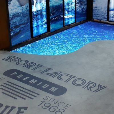 Laminat Coala Floor Lam Sand, transparent, R9, monomer PVC, granulowany klej akrylowy trwały, 1400 mm x 50 m