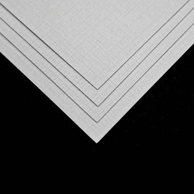 Elegancki karton Trevim Class 250g rogi arkusza